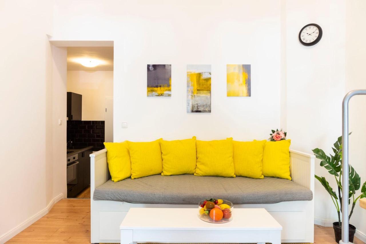 Spacious Loft Style Apartment In Berlin Willmersdorf Kültér fotó