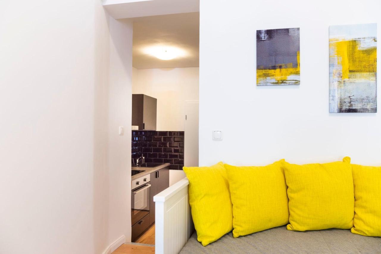 Spacious Loft Style Apartment In Berlin Willmersdorf Kültér fotó